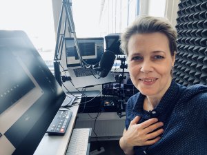 Maria Prohazka i Levende Stregs tv studie i København